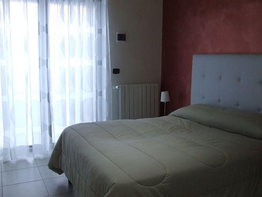 La Dimora Del Re Bed and Breakfast Bitritto Exteriör bild